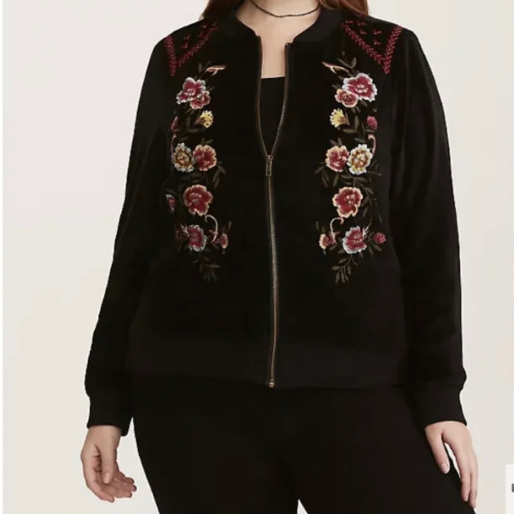 Torrid Floral Embroidered Embellished Velvet Bomber Jacket Size 2